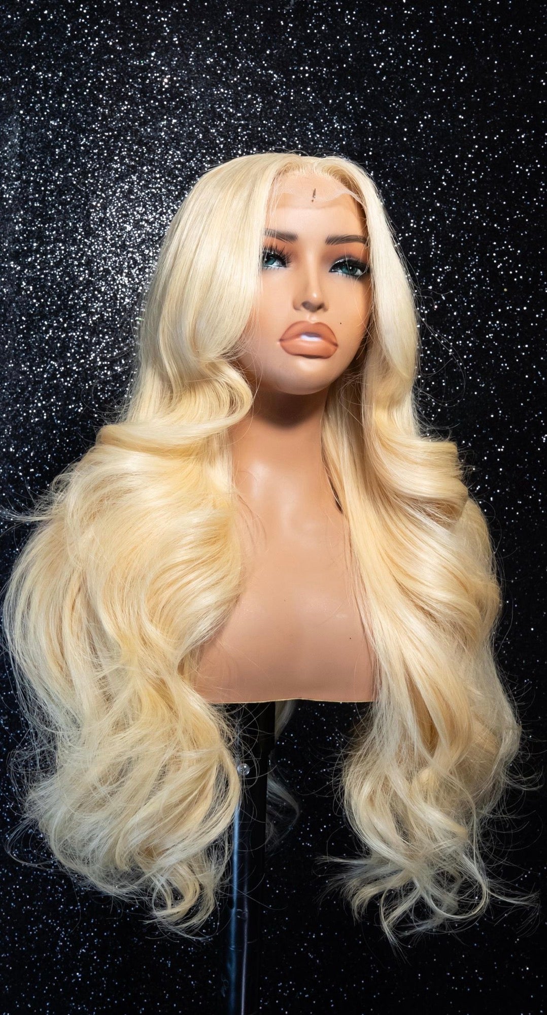 24 Inch Blonde Body Wave Human Hair Lace Front Wig Pre Plucked
